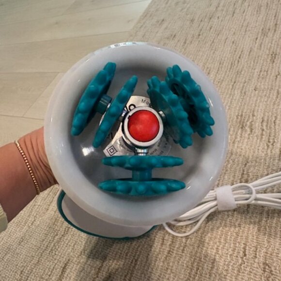 Glo910 Cellulite massage tool - Picture 2 of 9